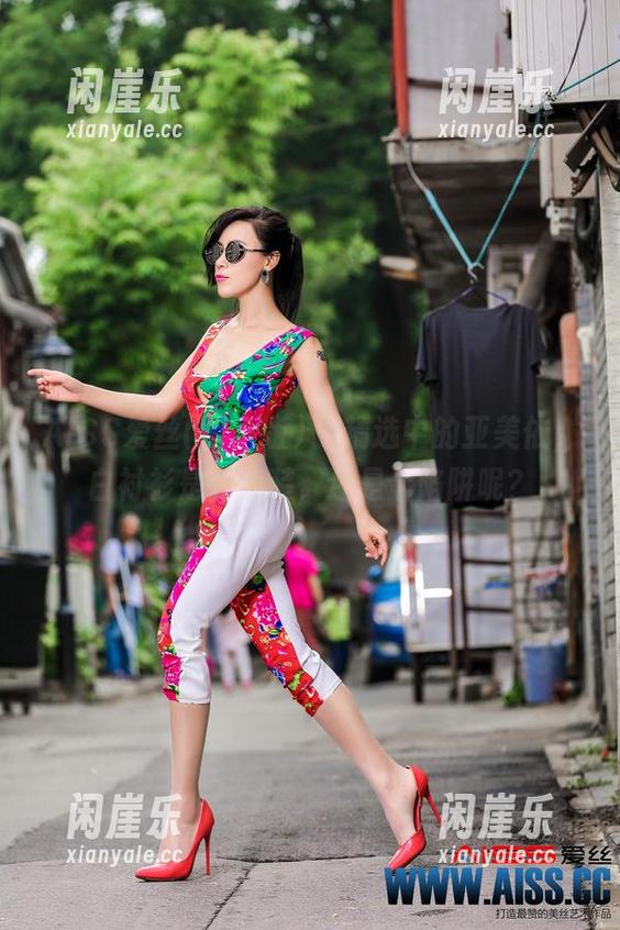 AISS爱丝(黄金版) - 精选中的亚美依，白衬衫是件伪装，还是个陷阱呢？