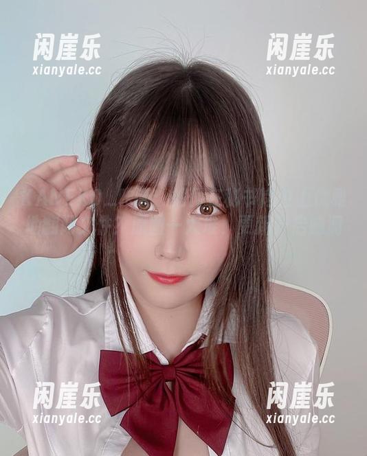 KANEKO_咔喵：如何在秘书岗位上优雅地翻阅文件？原图一大堆，更新开启脑洞！