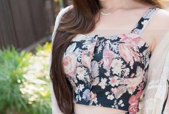 MiStar魅妍社 – 斯戴媛Amy的更新图集：修女装也能‘重新定义’？