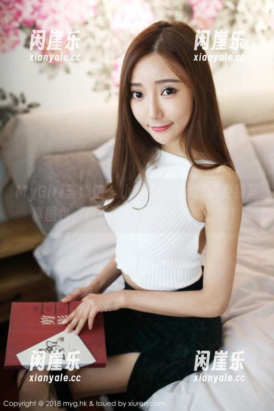 MyGirl美媛馆 - 小海臀rena的职业装写真图包，真敢穿，直击宅男期盼啊！