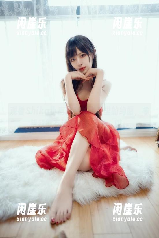 观看Shika小鹿鹿在体操服里的绚丽，希望我能有这肢体协调性，哎。