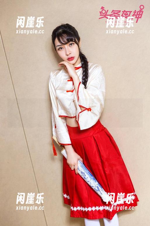 TouTiao头条女神 - 你的女神李丽莎来了，美图合集必看不无聊！