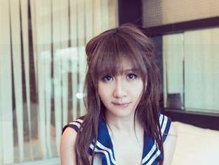 UGirls尤果网 – 王语纯夏天原图合集，吹着风，竟然让我不自觉地想起冰淇淋