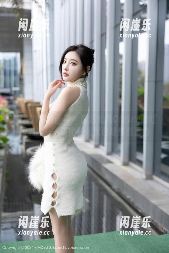 XIAOYU语画界 - 精选允儿Claire的红裙黑丝——看她如何优雅地挑战重力