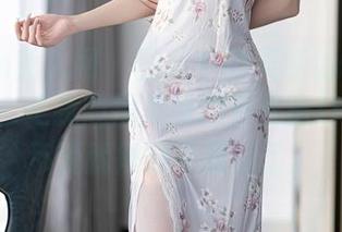 Xiuren秀人网 – 图片中的天使伍晓丽Shirley，是我窥探美丽的最佳窗口，谁能不爱就彻底不明白了。