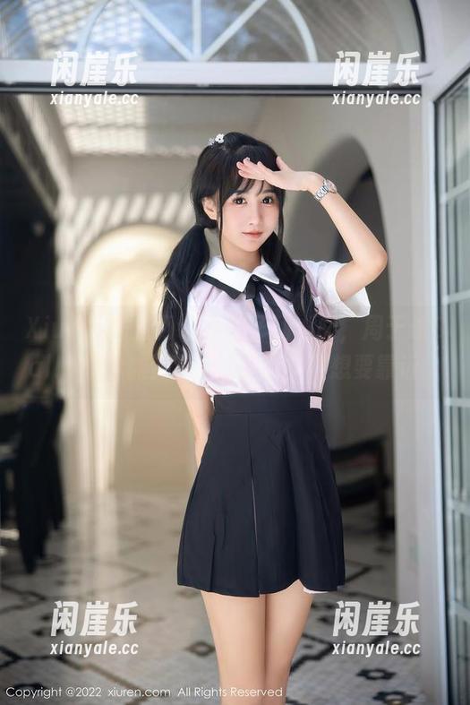 Xiuren秀人网 - 从袜子到心间，周于希Sally的棉袜资源，让你忍不住想要靠近。