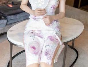 Xiuren秀人网 – 小樱koko的私房秘书图集，能不能加点小撇步，让我也能有这种职场气息？