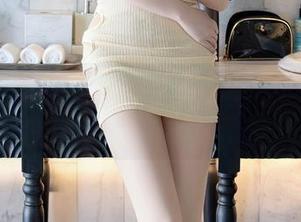Xiuren秀人网 – 找到那道光：在龙籹cool的裤里丝写真套图中徘徊
