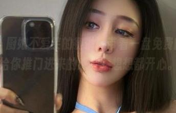微密圈 – 厨娘不爱笑的赛琳，带着一盘免费的美图，给你推门进来的感觉，想想都开心。