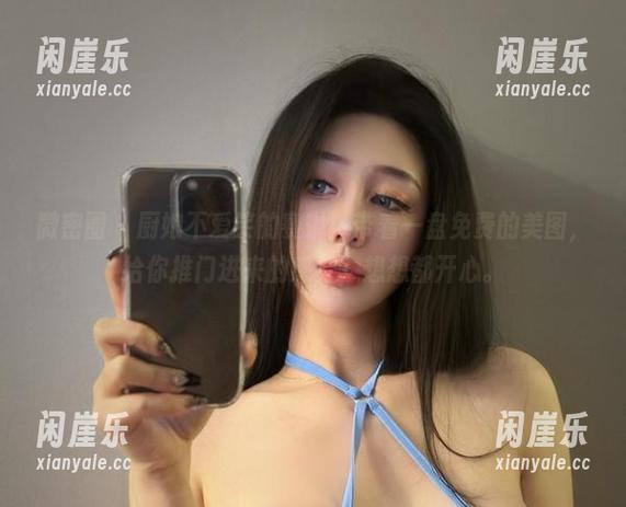 微密圈 - 厨娘不爱笑的赛琳，带着一盘免费的美图，给你推门进来的感觉，想想都开心。
