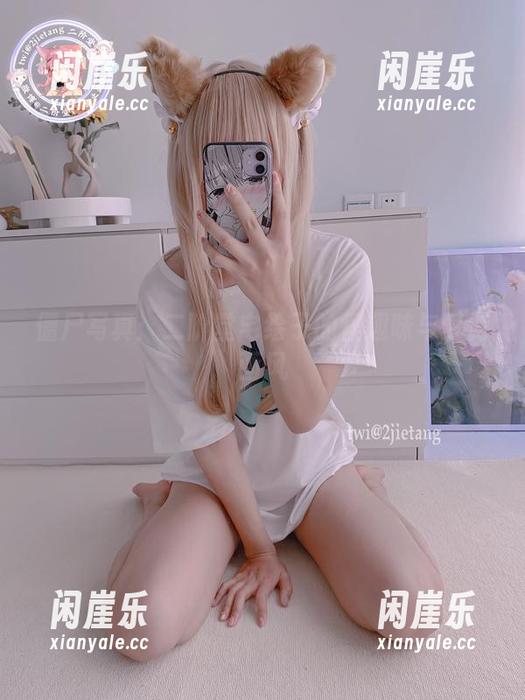 僵尸写真：二阶堂宅绘子的怪趣味与梦游画风