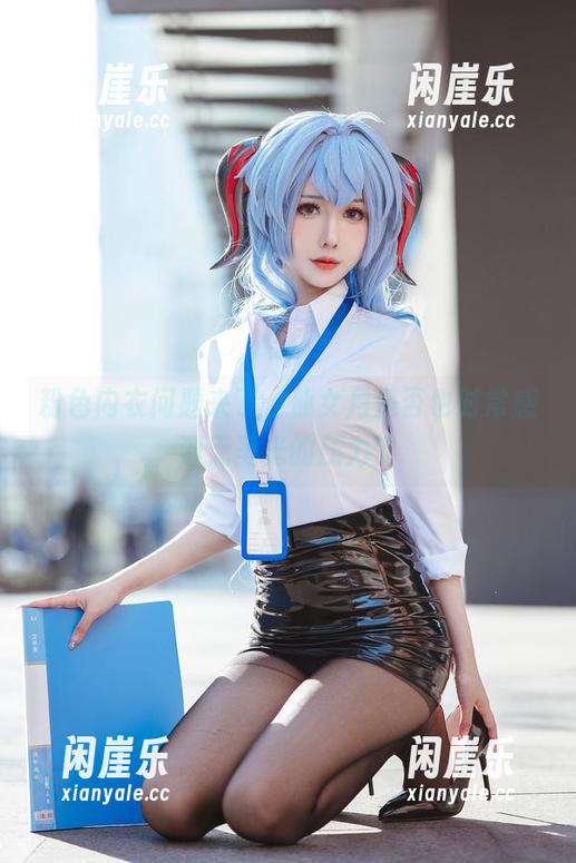 粉色内衣问题来了，仙女月是否也时常感到无圣光的压力？