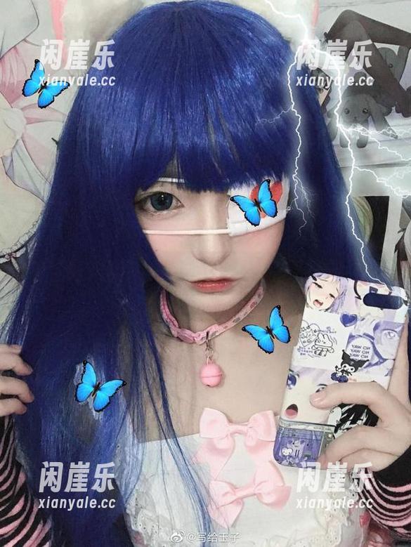 佳佳好难啊：在夏天的写真中寻找躲猫猫