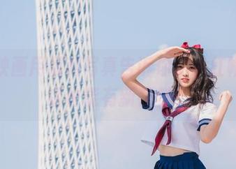 兔玩映画用福利写真告诉你，小红帽的童话也能有新花样！