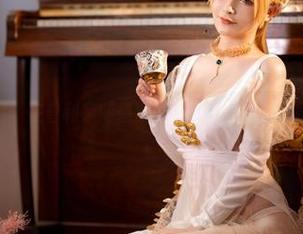 前羽_rr作品：在普利茅斯碧波中打水漂，我们的同人在浪里游