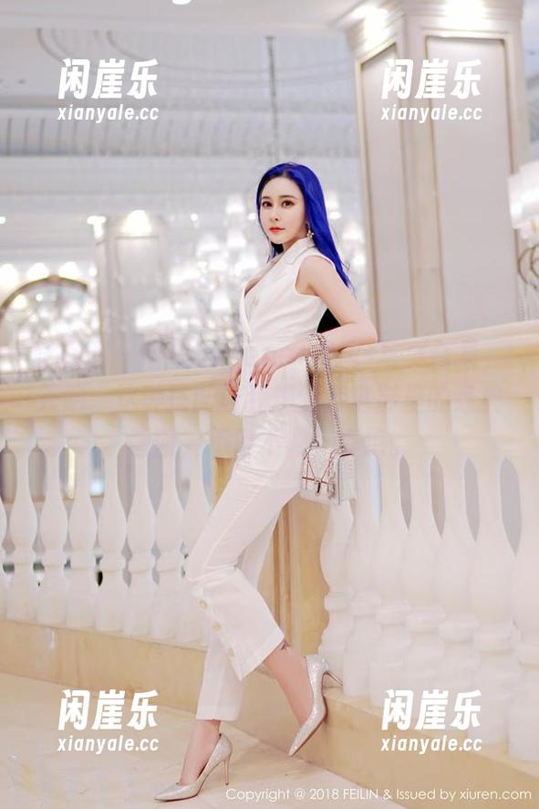嗲囡囡 - 萌琪琪Irene+眼镜=写真合集，天呐，这种搭配让我想到老电影里的经典画面，不得不说，真绝。