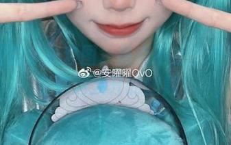 安曜曜的泳衣套图，亮点不止于身材，还有脑洞大开的幽默！
