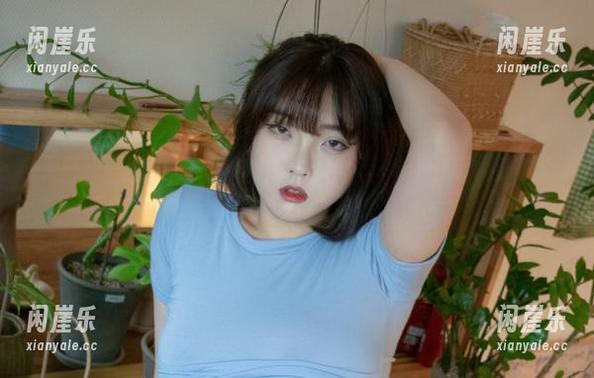 无圣光照射下的连衣裙，宋哈娜(송하나)又让我想问：这么美的情况怎么做到的？