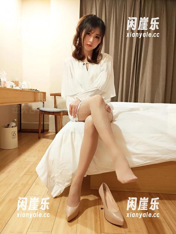 在天台看到的小女巫露娜，难道定制写真就能逆转风向？
