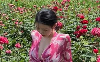 微密圈 – 来看左公子666的女友，美图也是穿搭的杰作！有人说，左公子666的审美——极具挑战性。