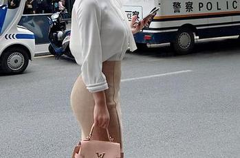 微密圈 – 张老师的写真图册：每年只为你疯狂一回的足球篮球大赛狂欢～