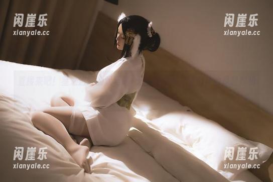 直接来吧！星之迟迟的双马尾+无圣光写真，我们要的是轻松和真实。