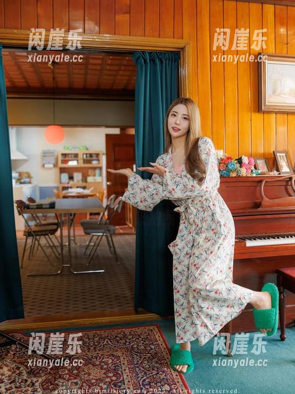 “Bimilstory”系列更新，身体彩带让普美Bomi(보미)的每一个角度都在说“来呀，快来拍我”！