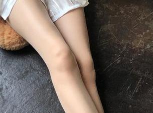 微密圈 – 梦里一只喵的纯白写真合集，白到你心中小鹿乱撞？