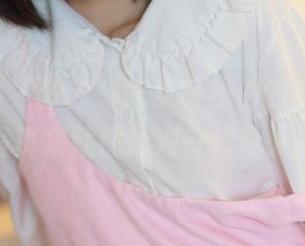 模范学院 – 汐汐爱吃草莓我们的JK女神，最新写真集就像炸鸡一样令人垂涎！