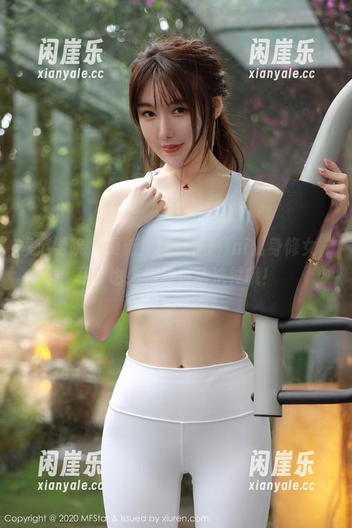 模范学院 - 更新！糯美子Mini化身修女，私下也会偷偷扫动法杖哦！
