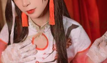 樱落Selena的全套原图：谁能揪心中的小秘密呢？