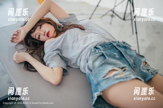 波萝社 - 在夏美酱的摄影间，原图是勇敢者的“套图”！