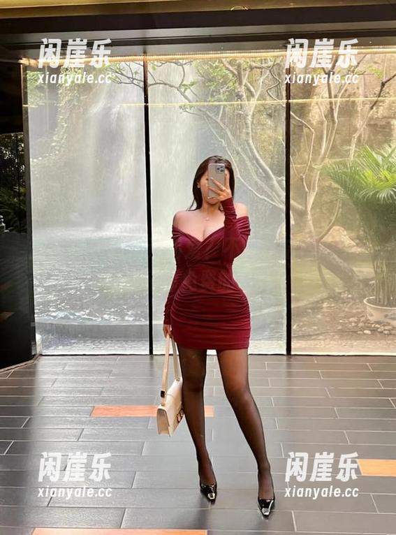 微密圈 - 转角遇到爱？不，是洁己u的连衣裙和那免费的写真！
