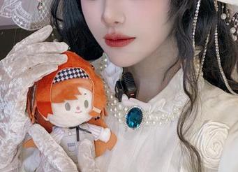 撤下限量版的心脏，流一_喵喵喵喵喵喵的“明日方舟”图集可得好好下载！