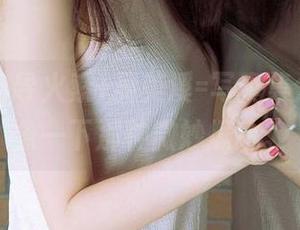 爱尤物 – 导火索+吴美溪=写真集分享，想象一下那种微妙煽动。