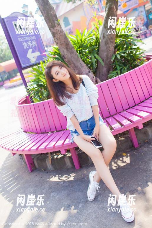 爱蜜社 - 写真里的小热巴，让我想说，这礼服更新之后，整个气质似乎就提升了好几个档次。