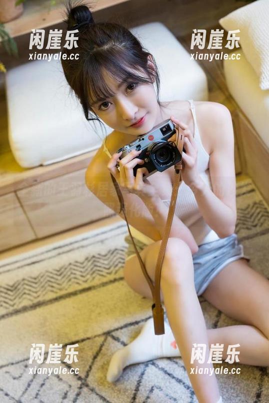 全新的王羽杉居家写真全集：今天的沙发照强化版！