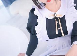 分享神楽坂真冬的透明黑白水手服，cos界的另类风向标？