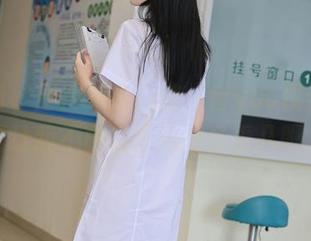 秀人网 – 不得不说，这一套yoo优优的短裤让我不由自主地想多看几眼。