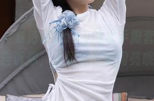 秀人网 – 夏诗诗Sally的水手服套图，偷偷告诉你，无圣光也能闪亮哦！