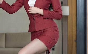 秀人网 – 更新出炉，小兔纯纯的女友套图，真心希望你别轻易心动。