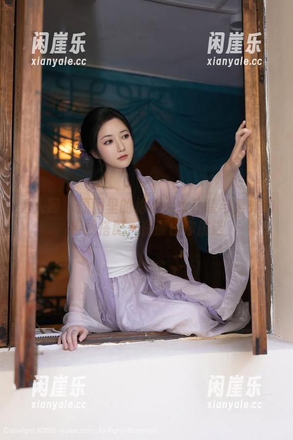 秀人网 - 原图里的幼幼：女仆装与柔光的巧妙搭配，资源任你挑选