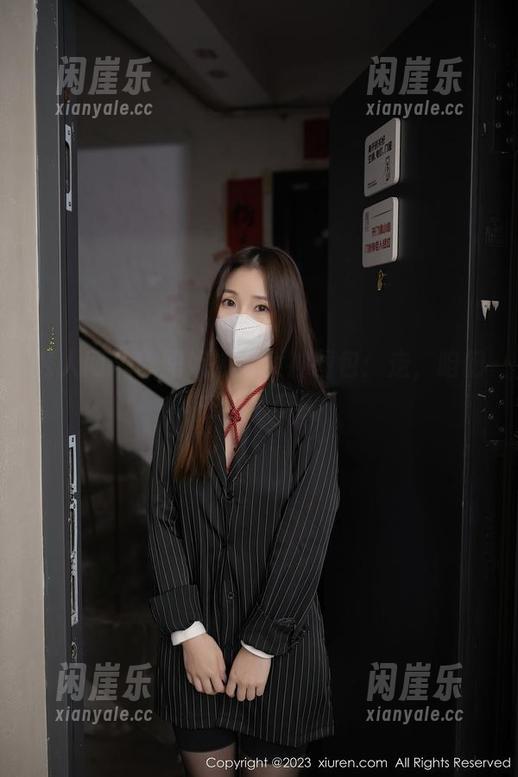 秀人网 - 欧阳妮娜娜女神图包：走，咱们去做个梦？