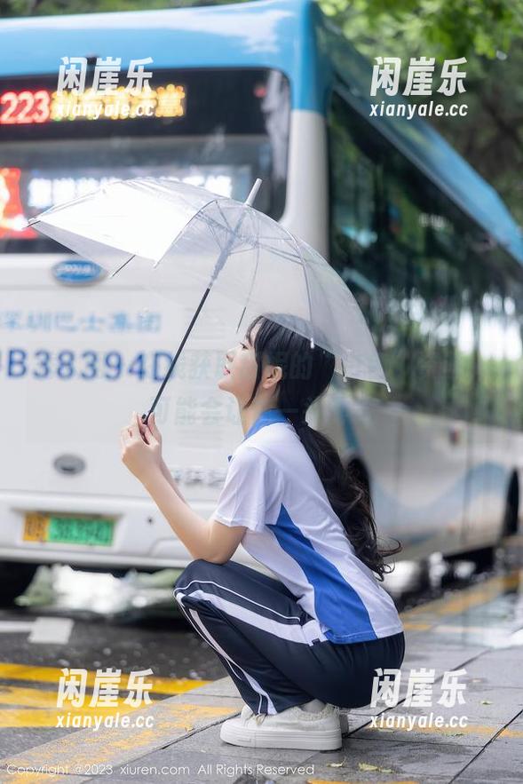 秀人网 - 在线获取甜妮的“白色”资源，可能会让你一头雾水