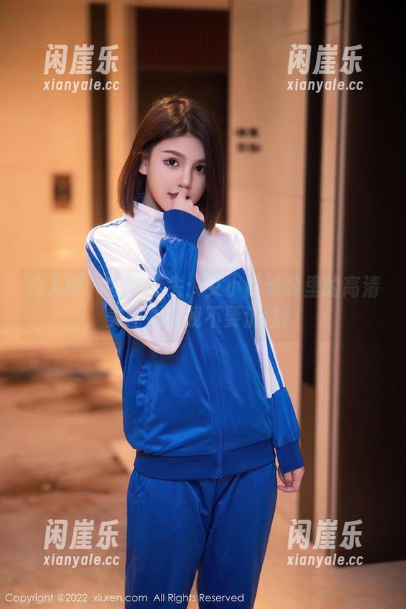 秀人网 - 水下迷失：艾小青泳装里的高清美图提醒我不要沉迷！