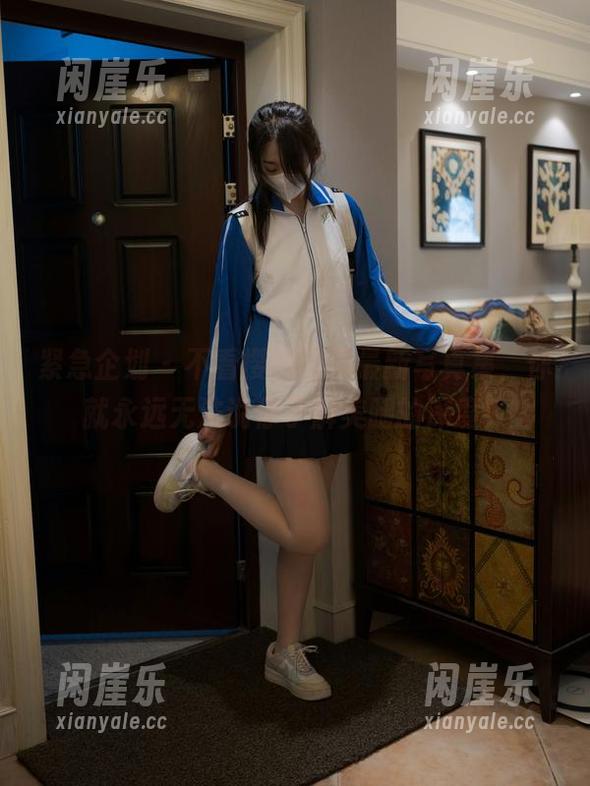 紧急企划 - 不看樱樱樱可最新写真集，你就永远无法说你了解美腿的深度！