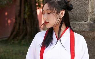蜜桃社 – 木奈奈的秘书日常，美图分享，还是挺有趣的吧