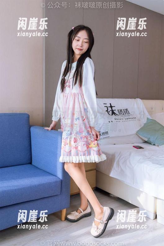 袜啵啵 - 你见过小淳的少女套图吗？分享给你的朋友们，多乖啊。