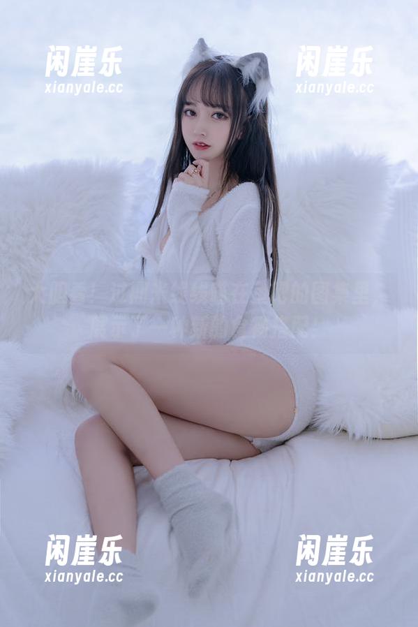 大胆看！过期米线线喵在鱼吧的图集里，展示了一种新的食物搭配！