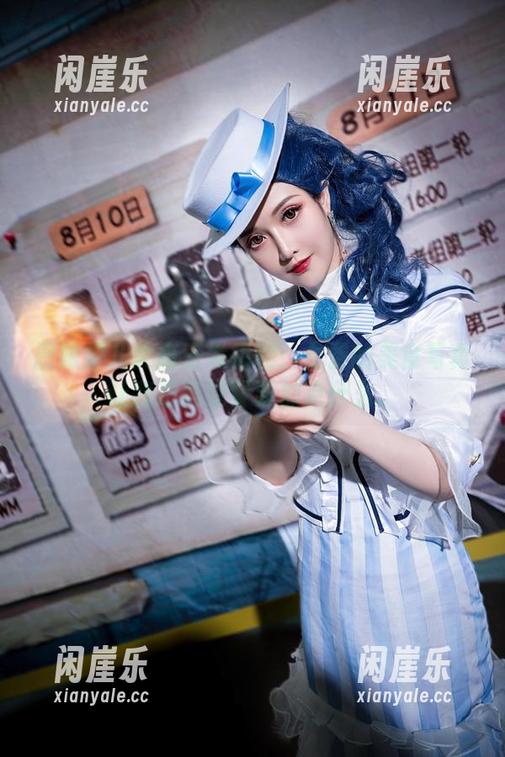 厨娘露儿大魔王发福利：免费的美食写真让我想到晚餐要加点什么。